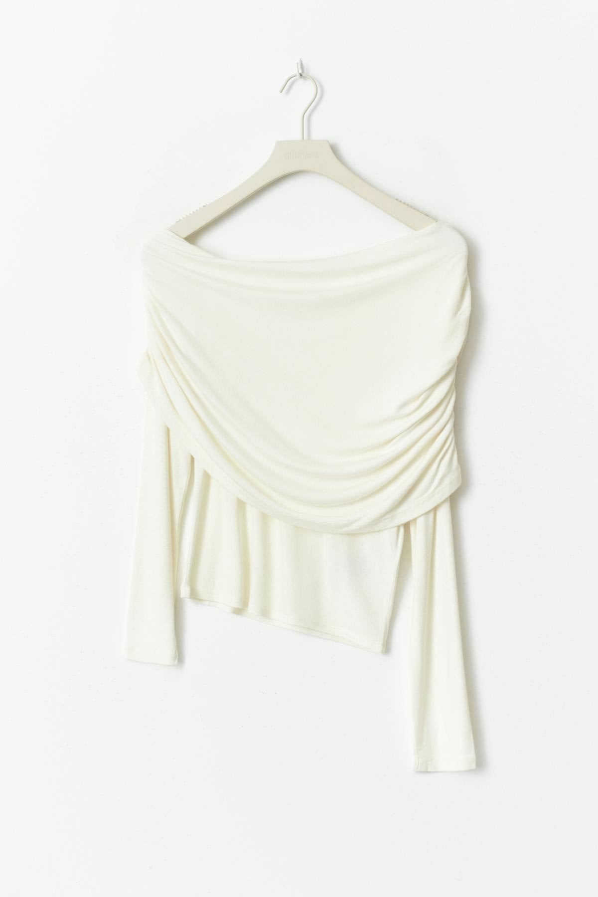 Sloped shoulder cape top - Crème