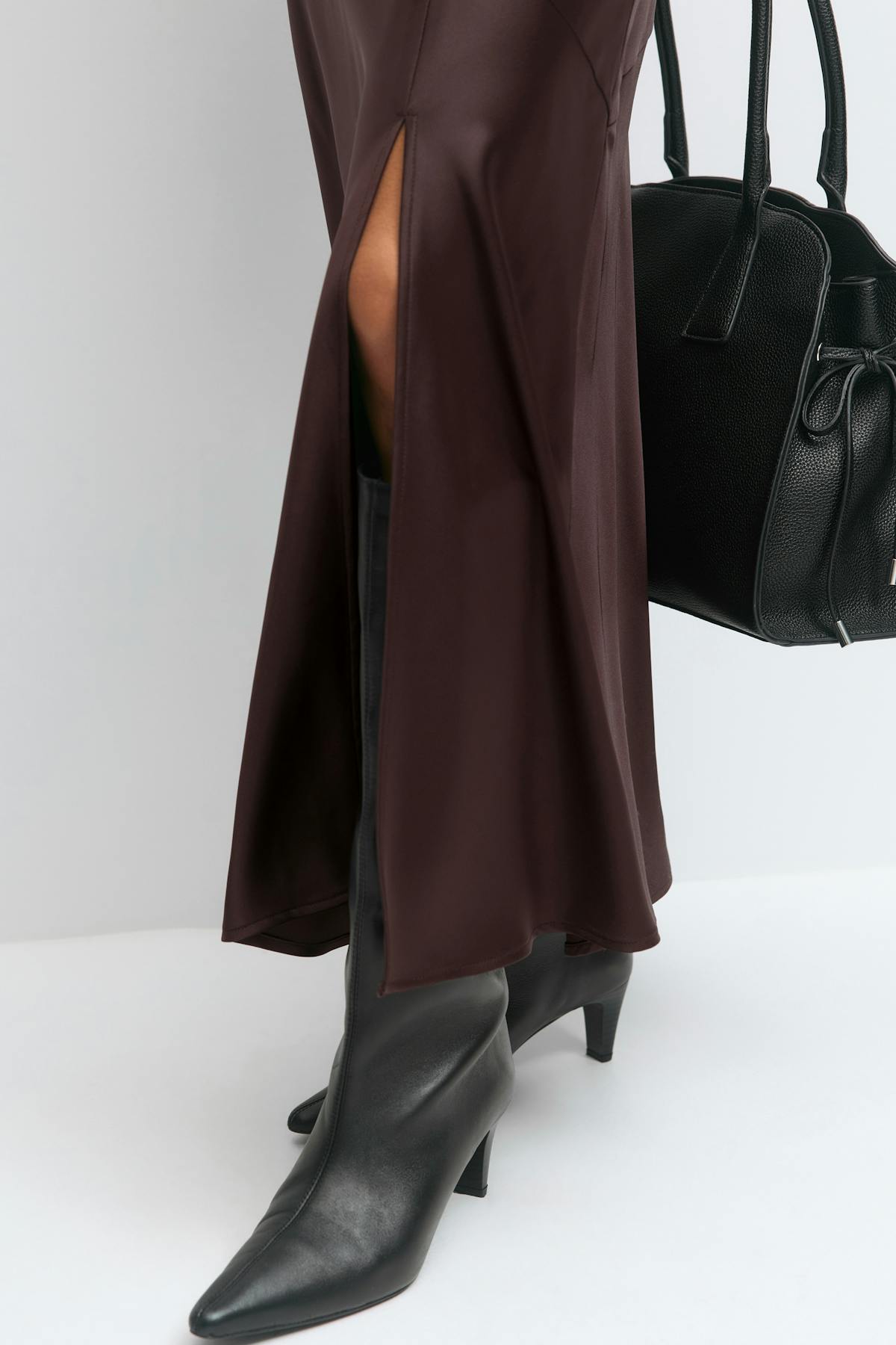 Satin skirt - Kaki