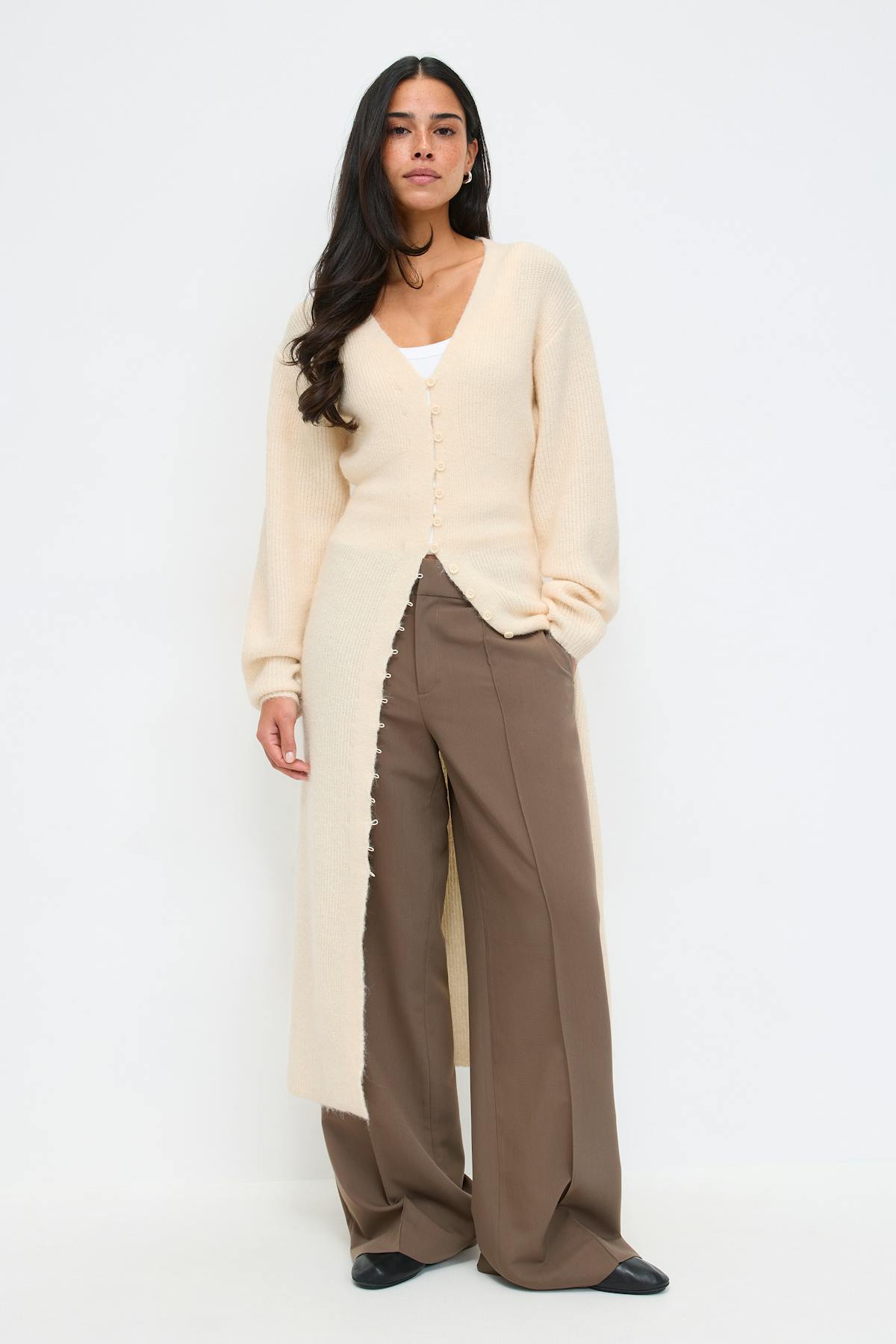 Shaped knitted dress - Oat melange
