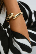 Hug bracelet