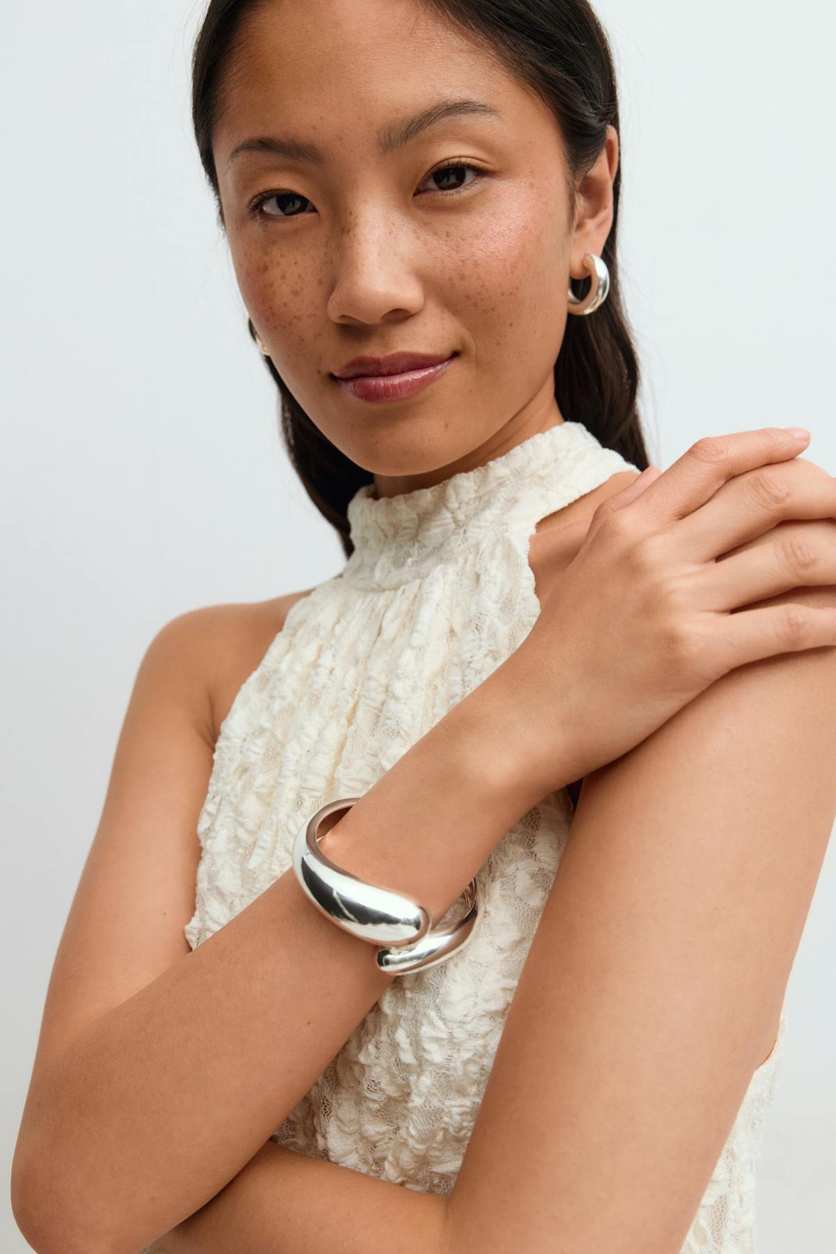 Hug bracelet