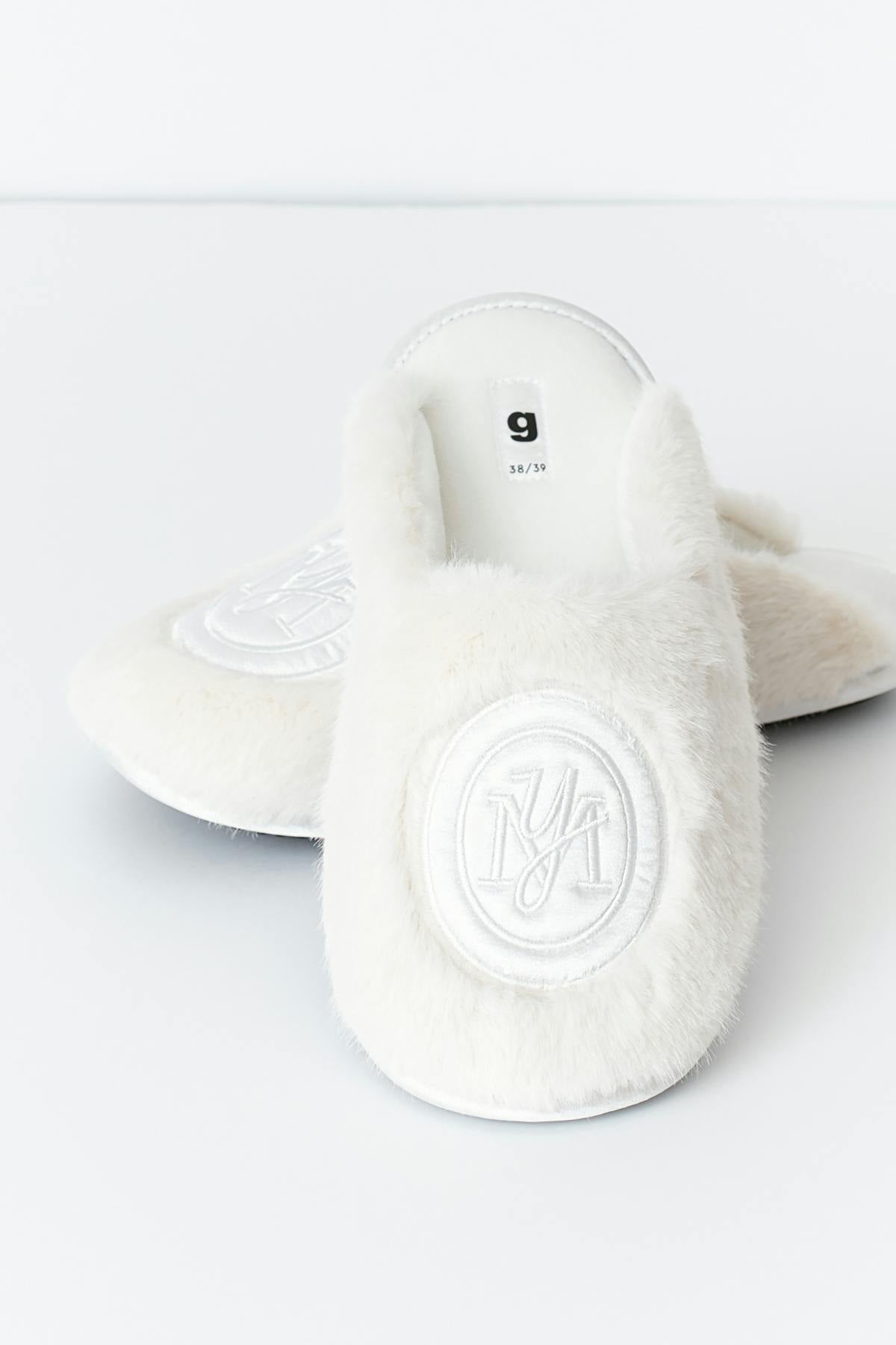 Y faux fur slippers - Creme