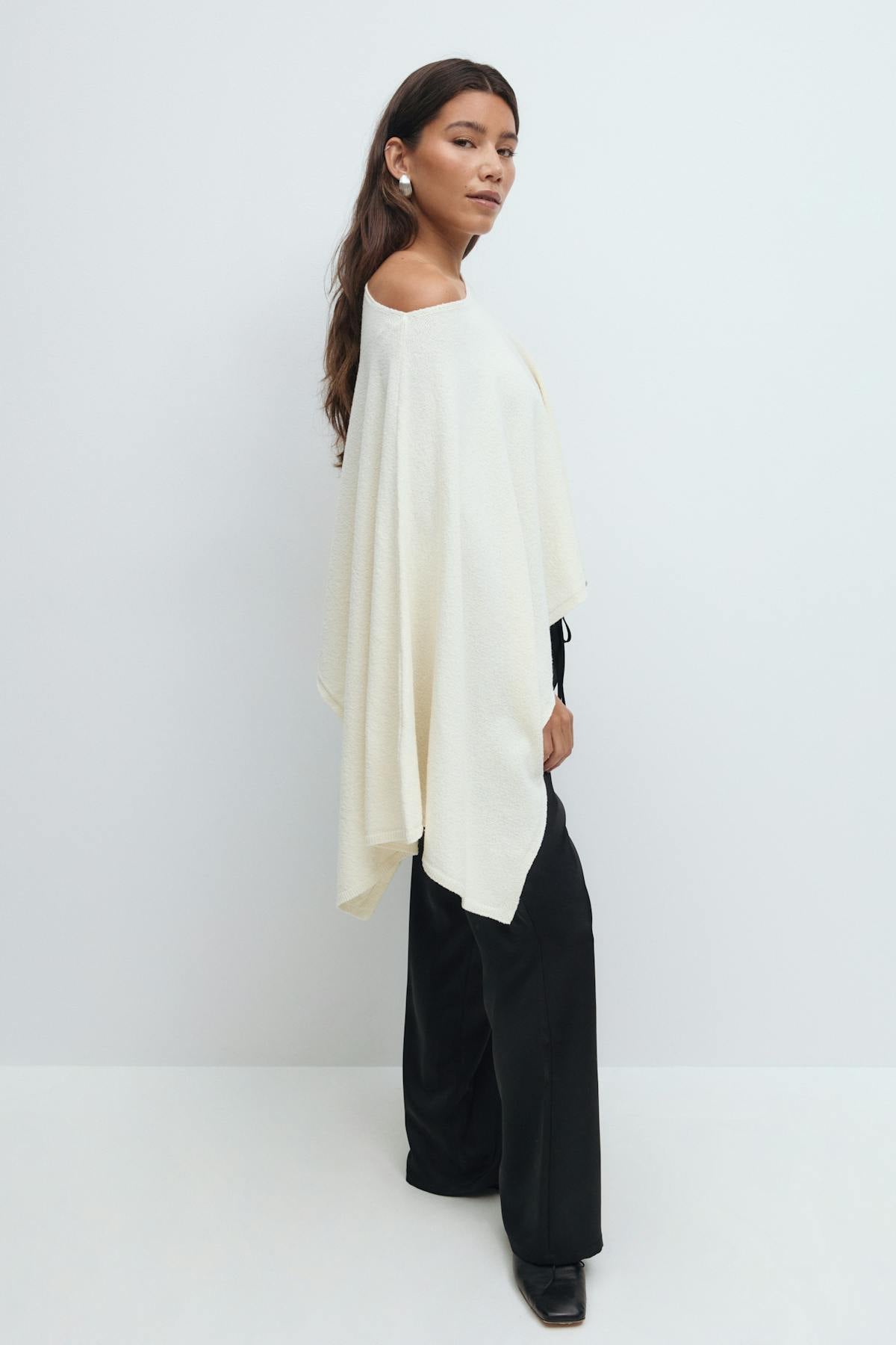 Knitted cape top - Ecru