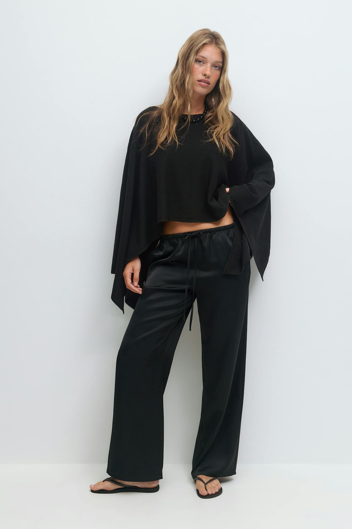 Knitted cape top - Navy blazer