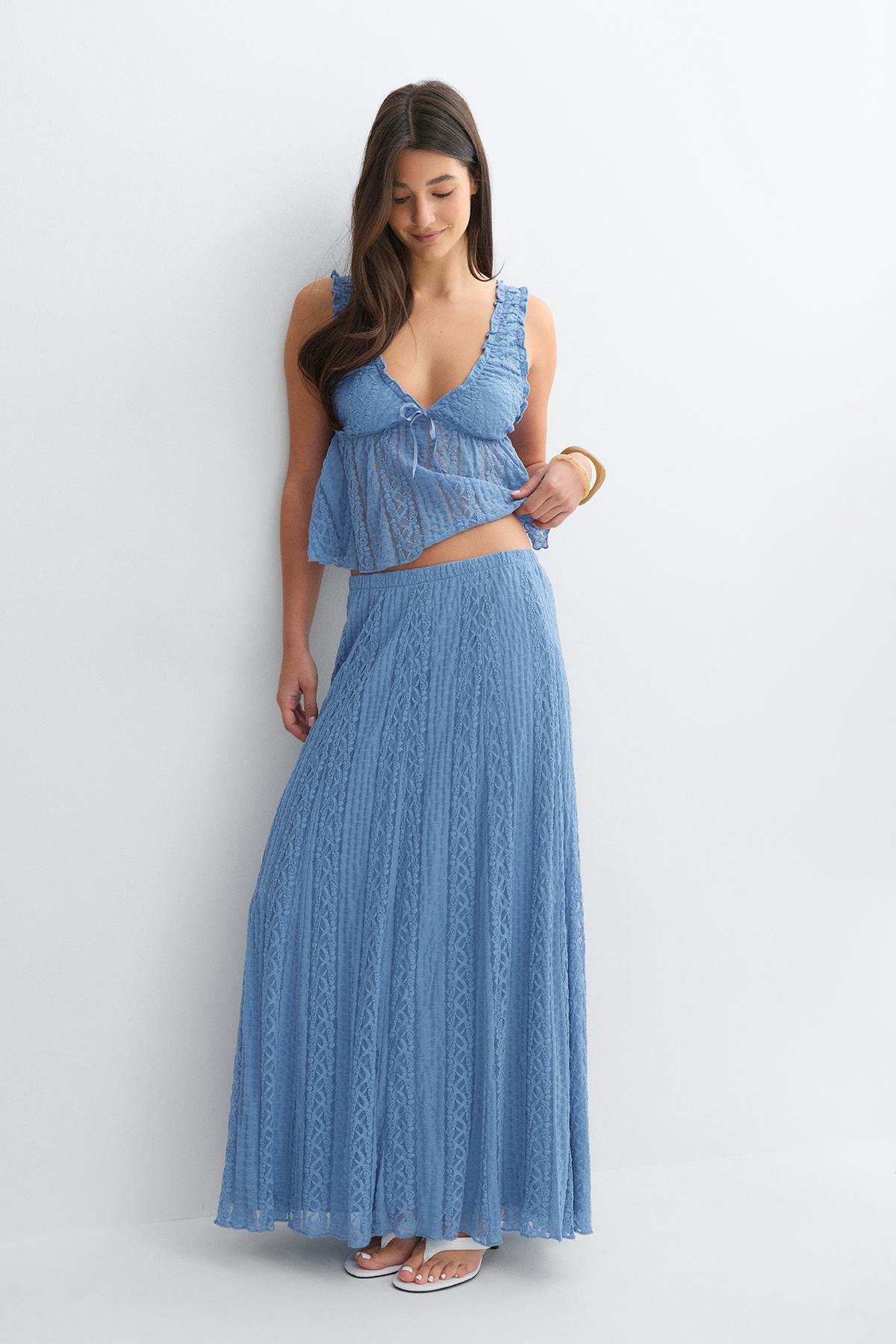 Lace maxi skirt - Haute red