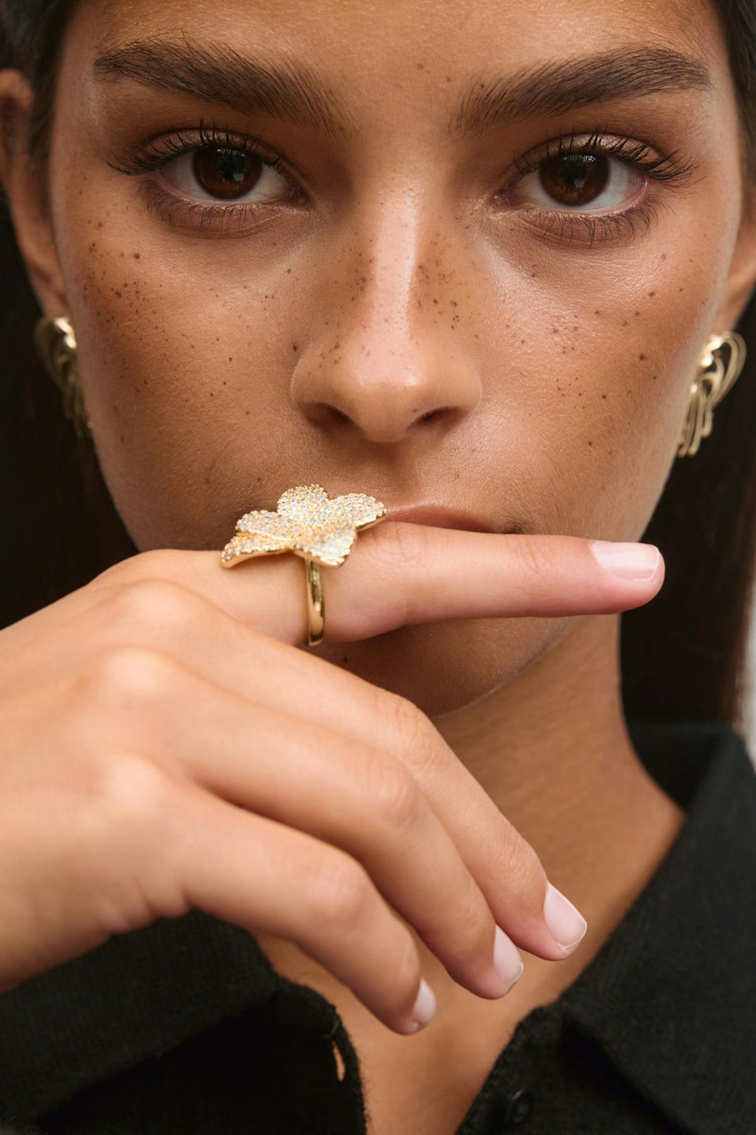 Pave flower ring - Doré