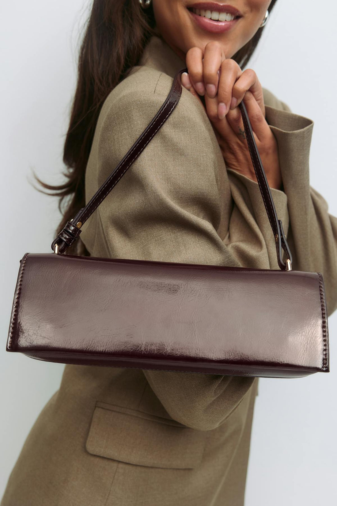 Small patent shoulder bag - Bordeaux