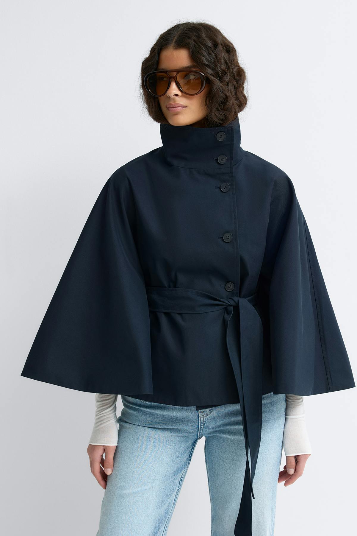 Short cape trench jacket - Beige clair