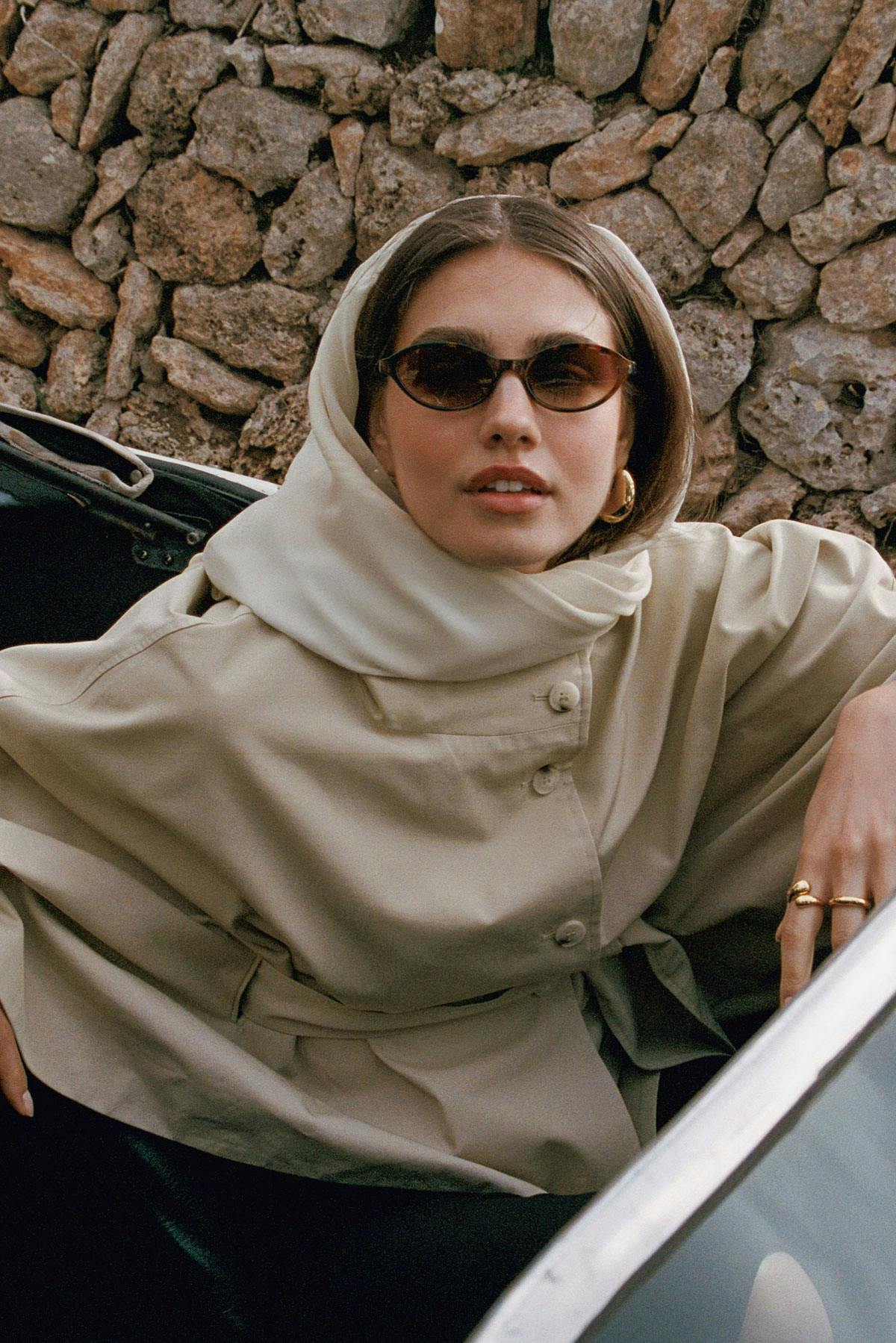 Short cape trench jacket - Beige clair