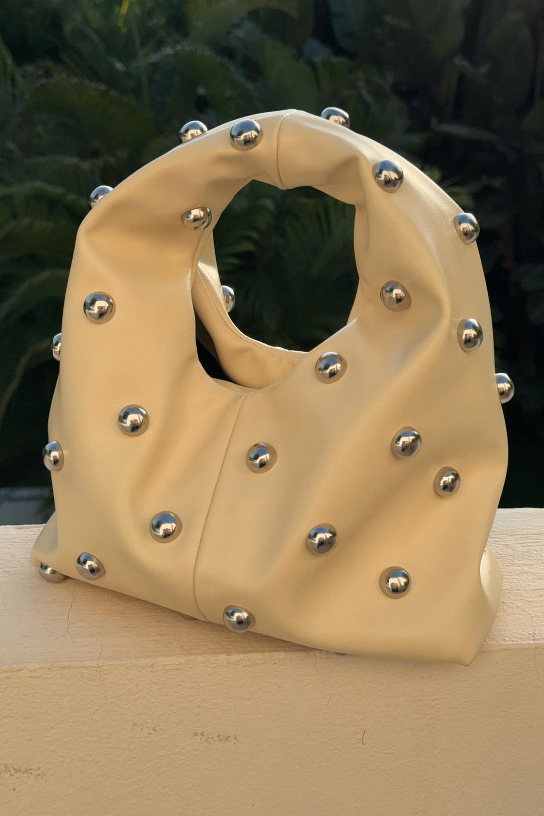 Studded handbag - Butter yellow