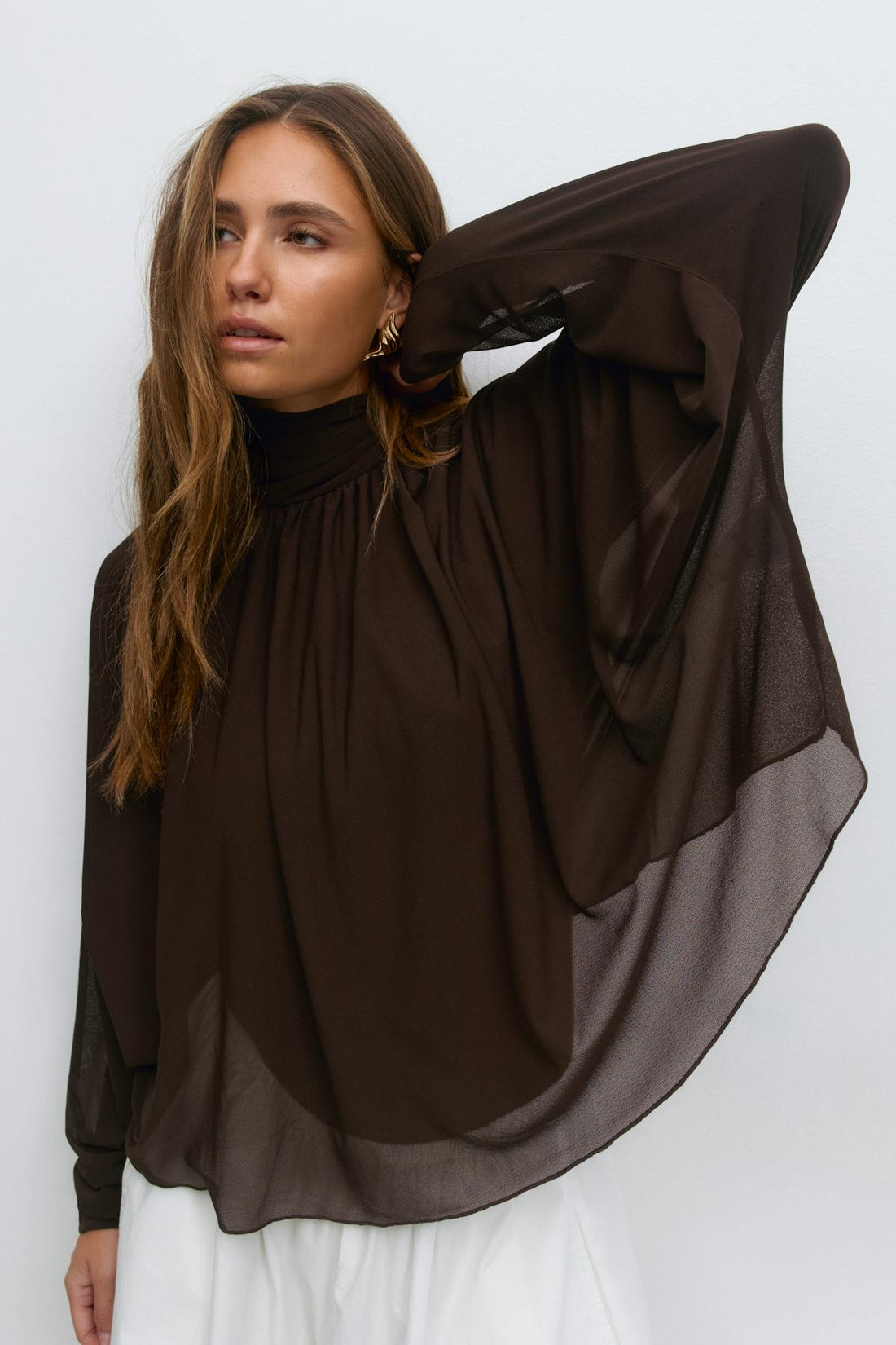 Tie detail top - Seal brown