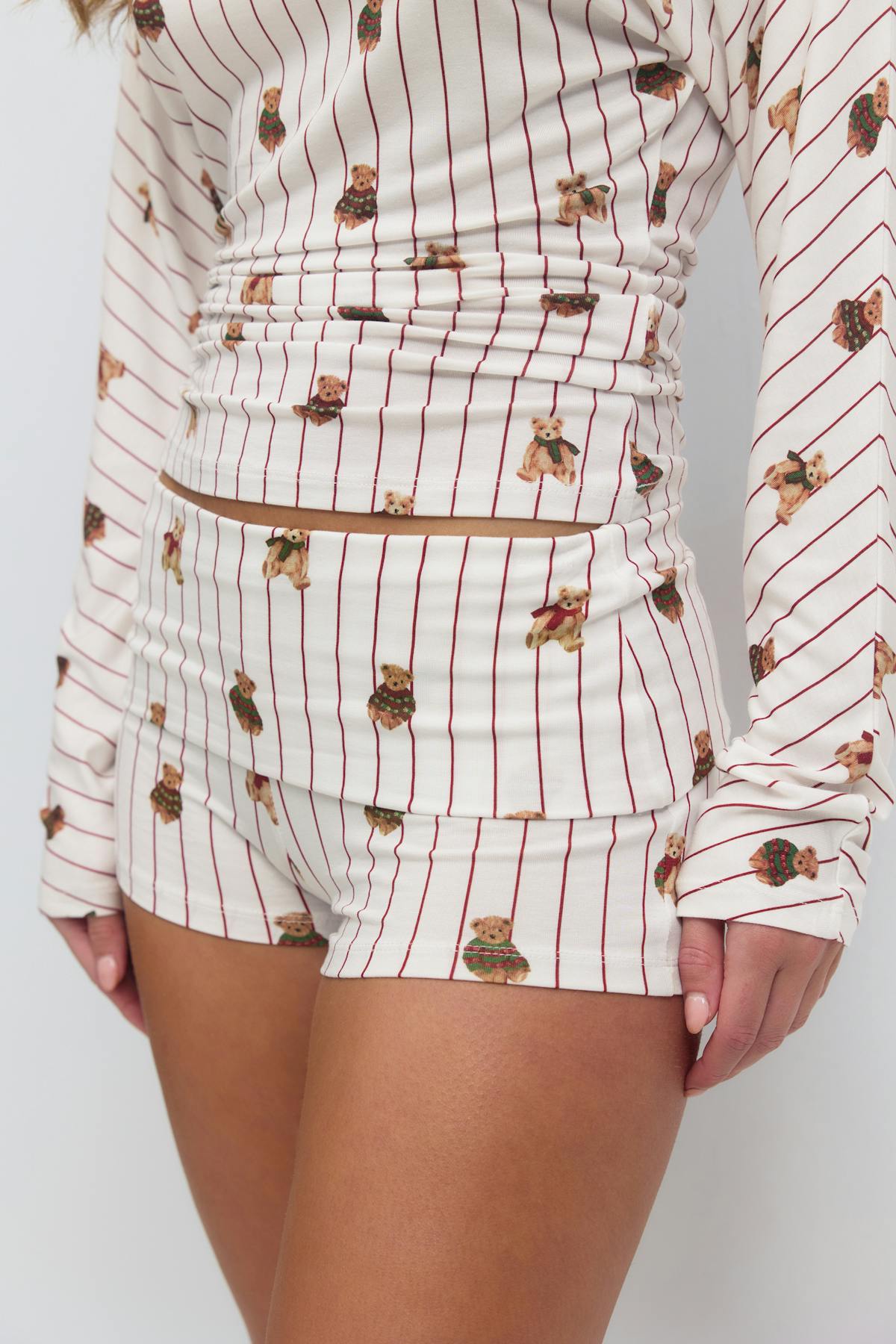 Soft folded loungewear shorts - Teddy bear aop