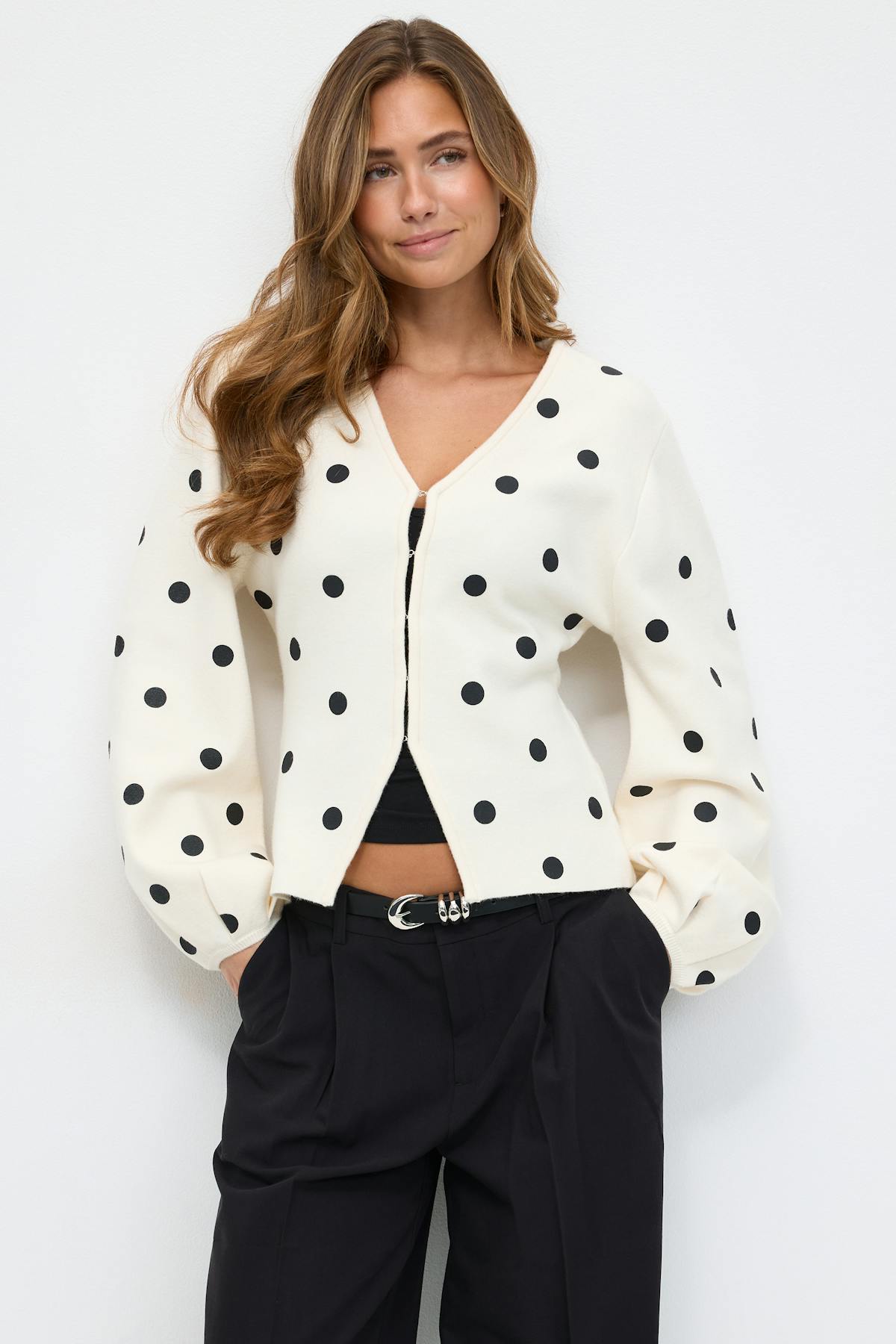 Jacquard knitted cardigan - Black dot