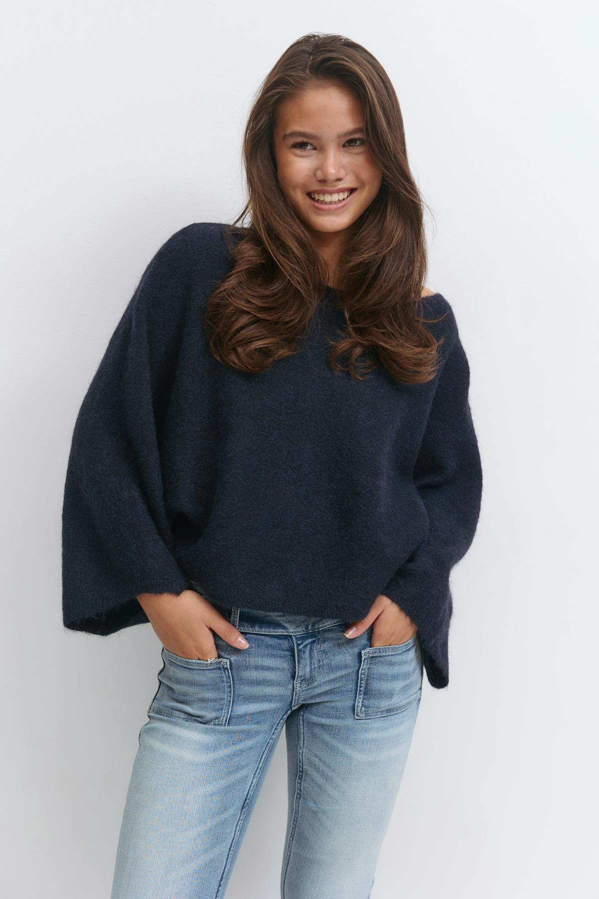 Y knitted poncho sweater - Navy blazer