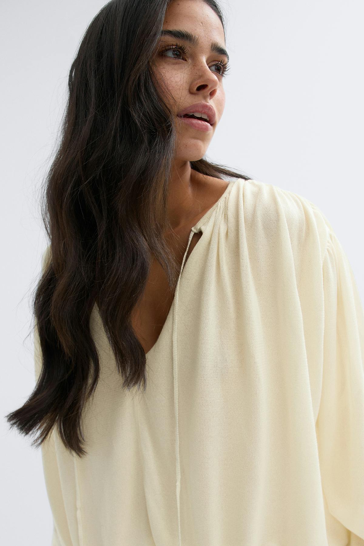 Knitted balloon top - Gardenia