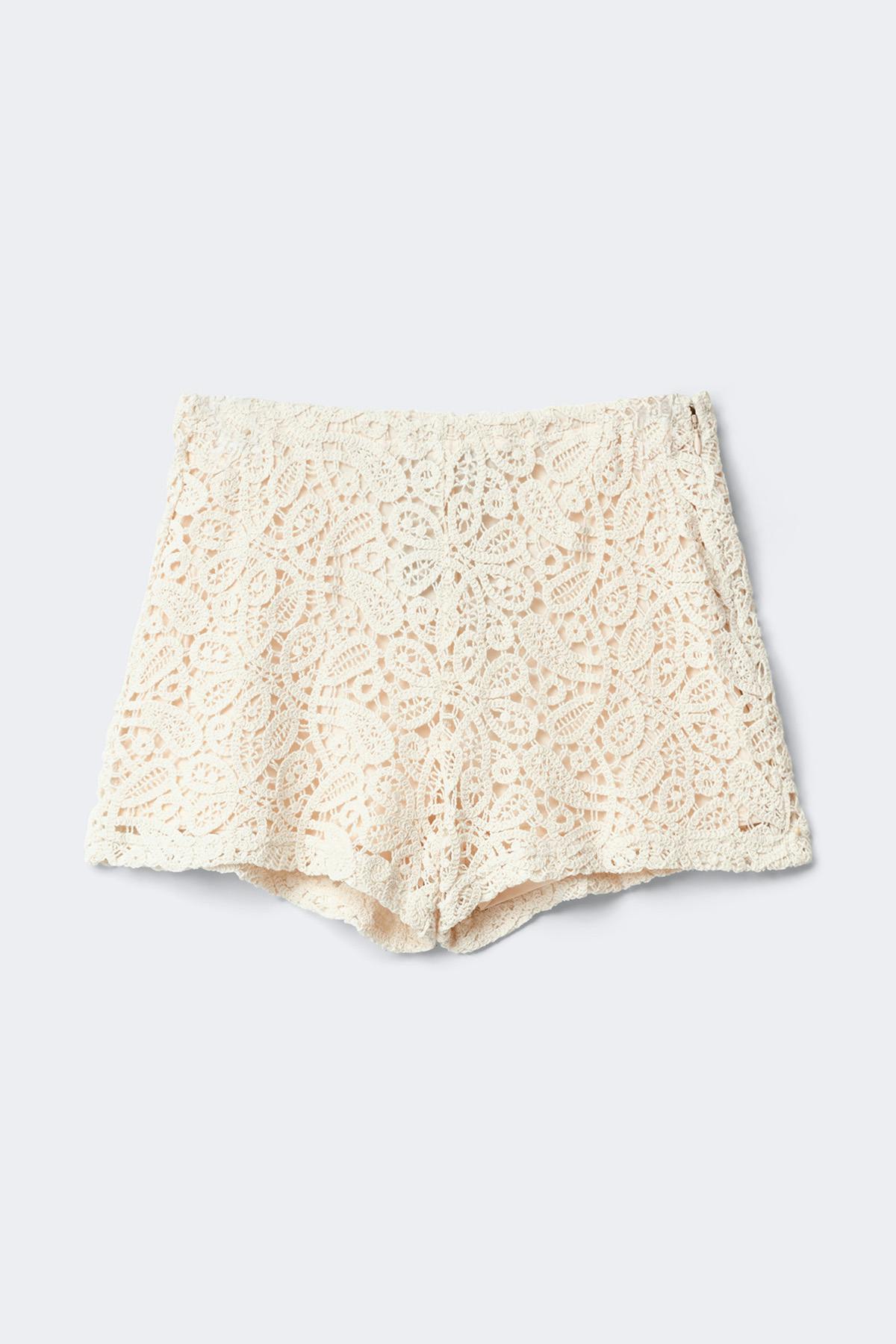Knitted crochet shorts - Java