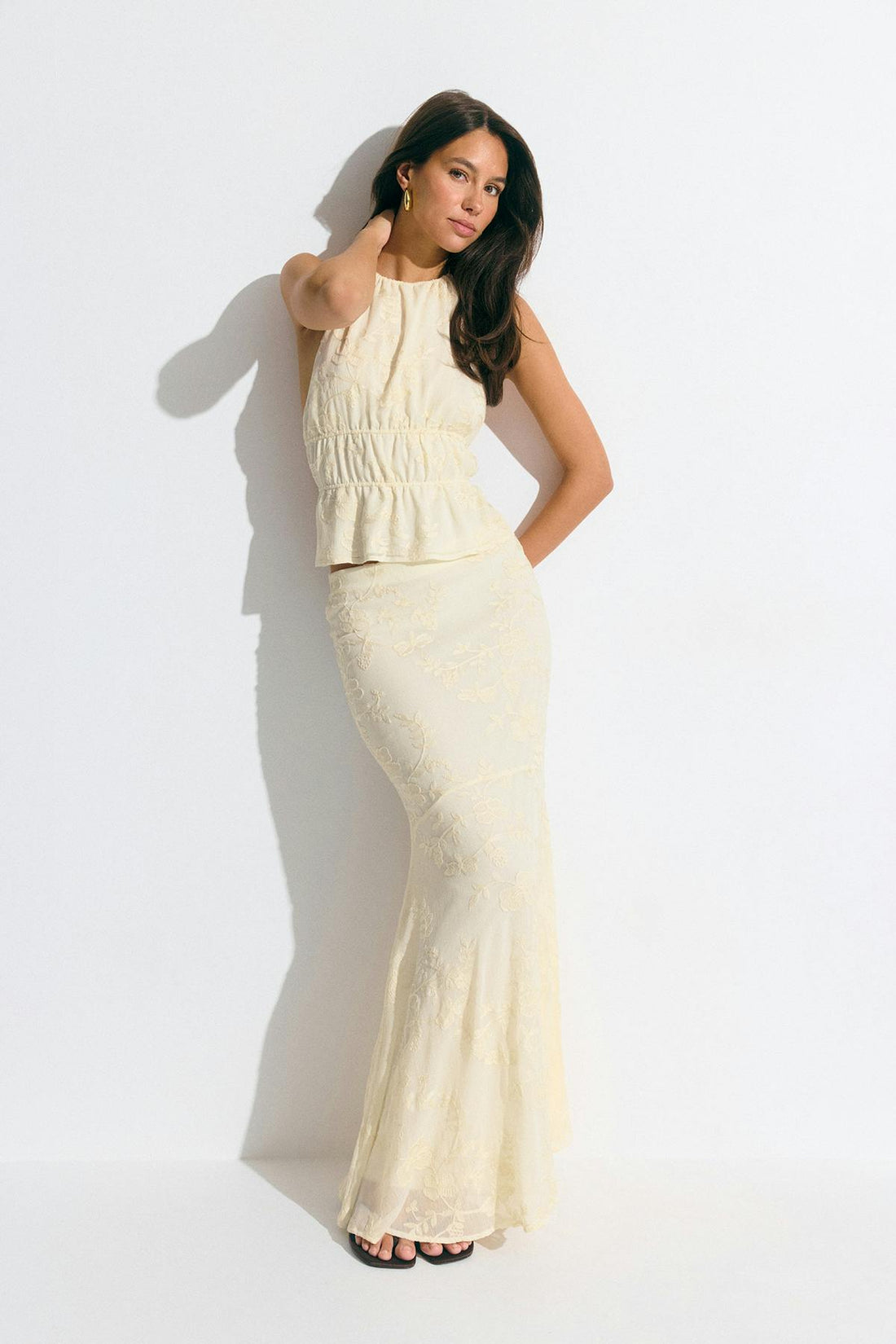 Embroidery open back top - Creme