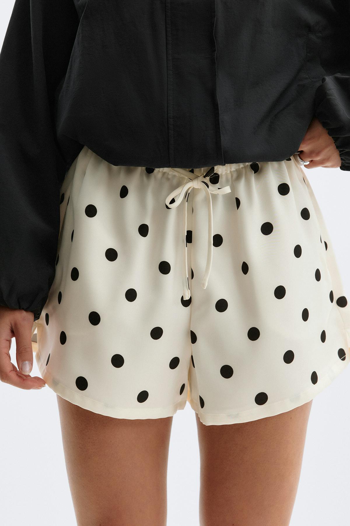 Satin drawstring shorts - Marron foncé