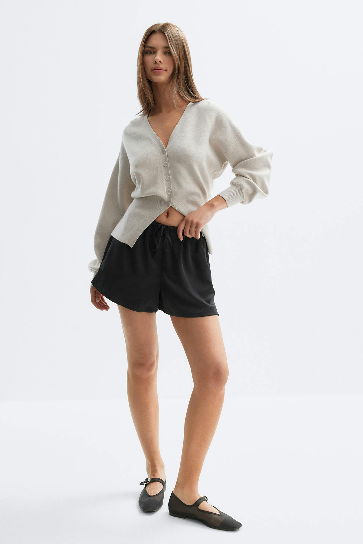 Satin drawstring shorts - Creme/dot