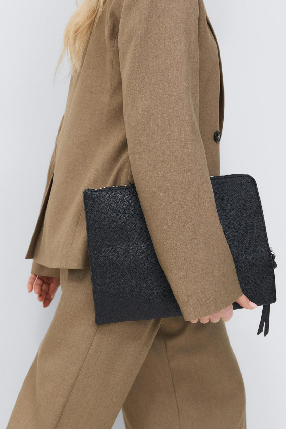 Grained pu laptop case - Noir