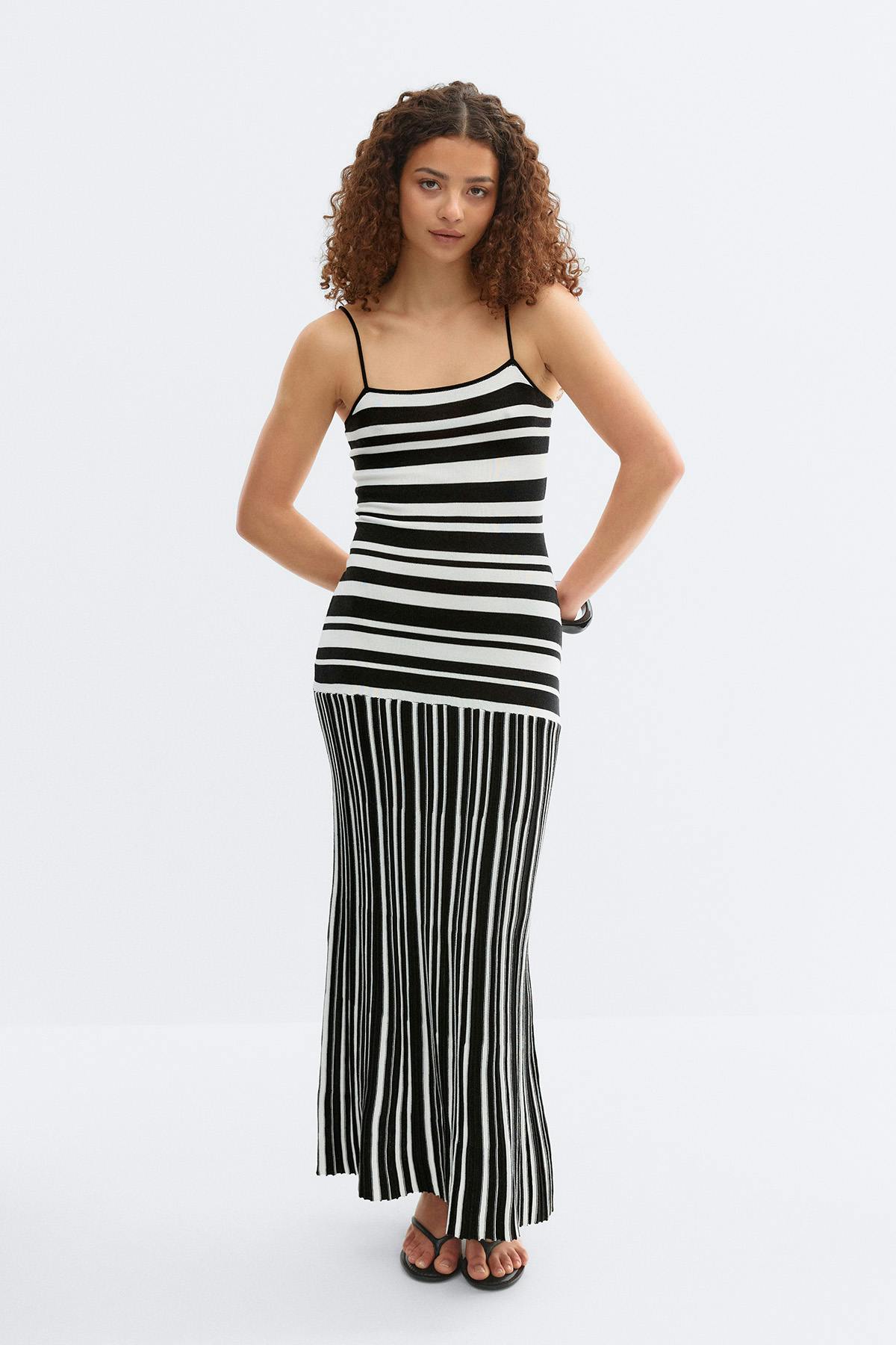 Multistripe knitted dress - Black/white