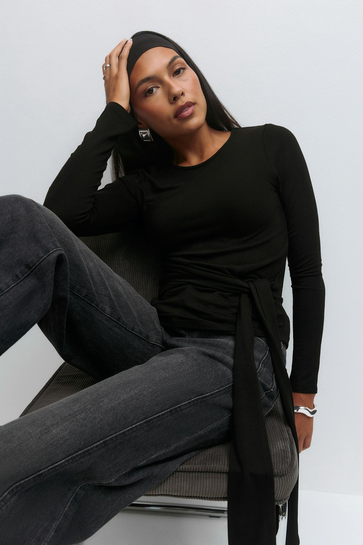 Asymmetric tie top - Black olive