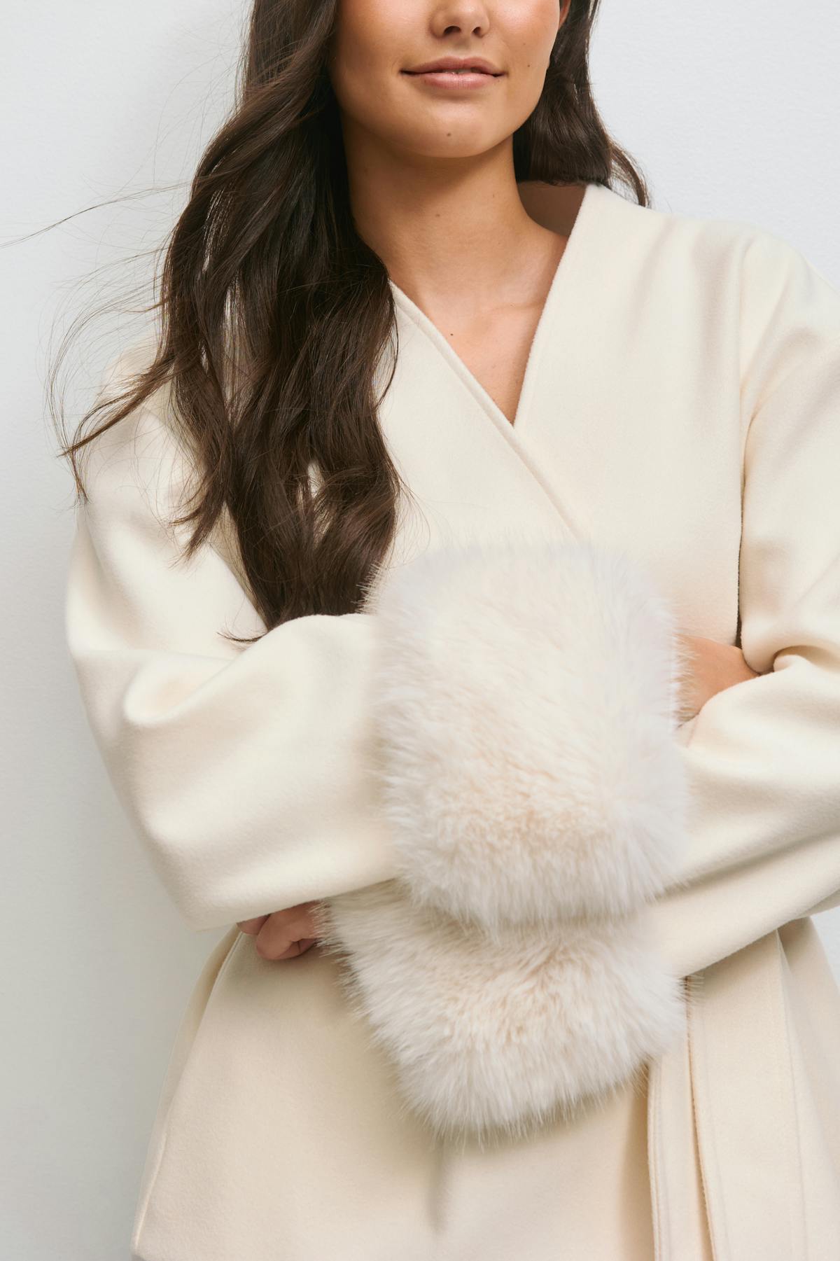 14+ shaped fur felt jacket - Antique white