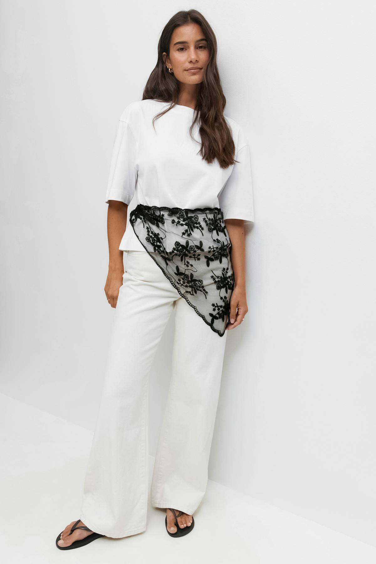 Embroidery hip scarf - Noir