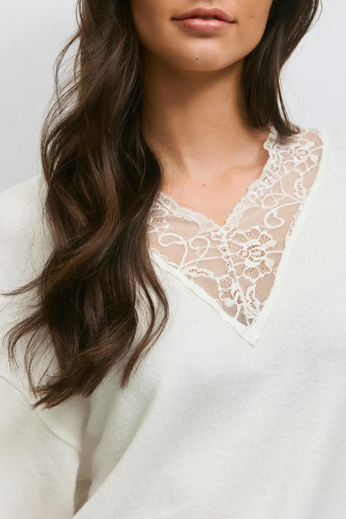 14+ lace sweater - Gardenia