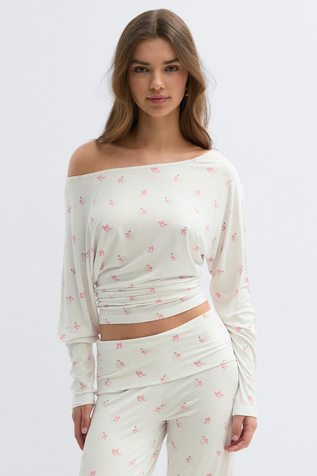 Soft slouchy loungewear top - Falcon