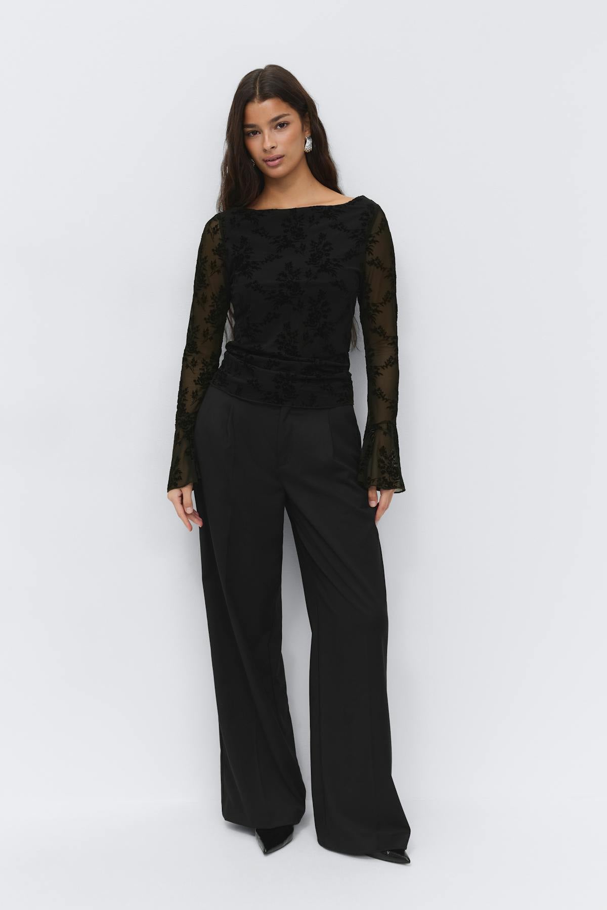Floral flare sleeve top - Wine tasting