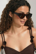 Angular cateye sunglasses