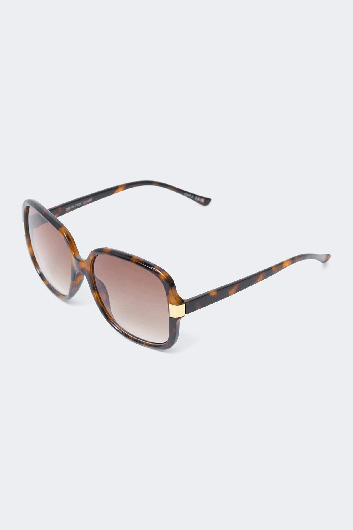 Retro square sunglasses