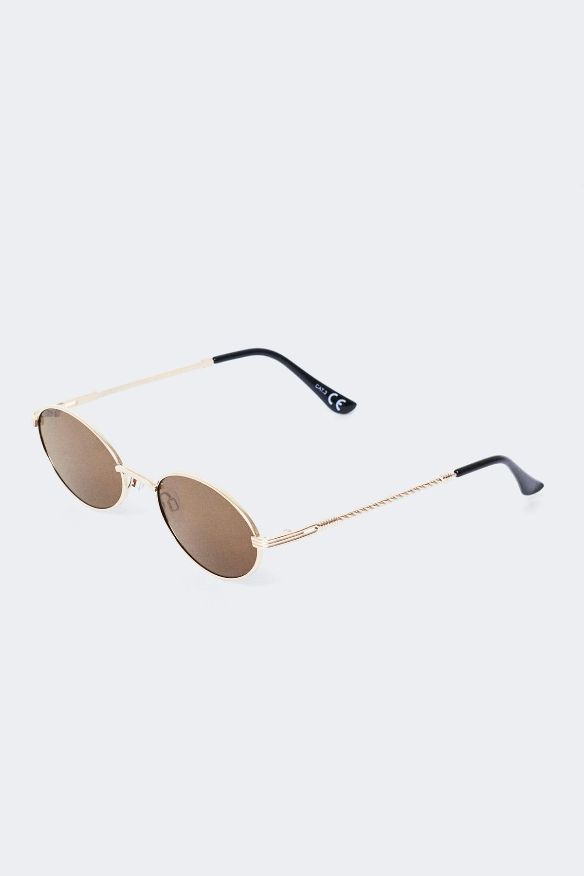 Oval metal frame sunglasses