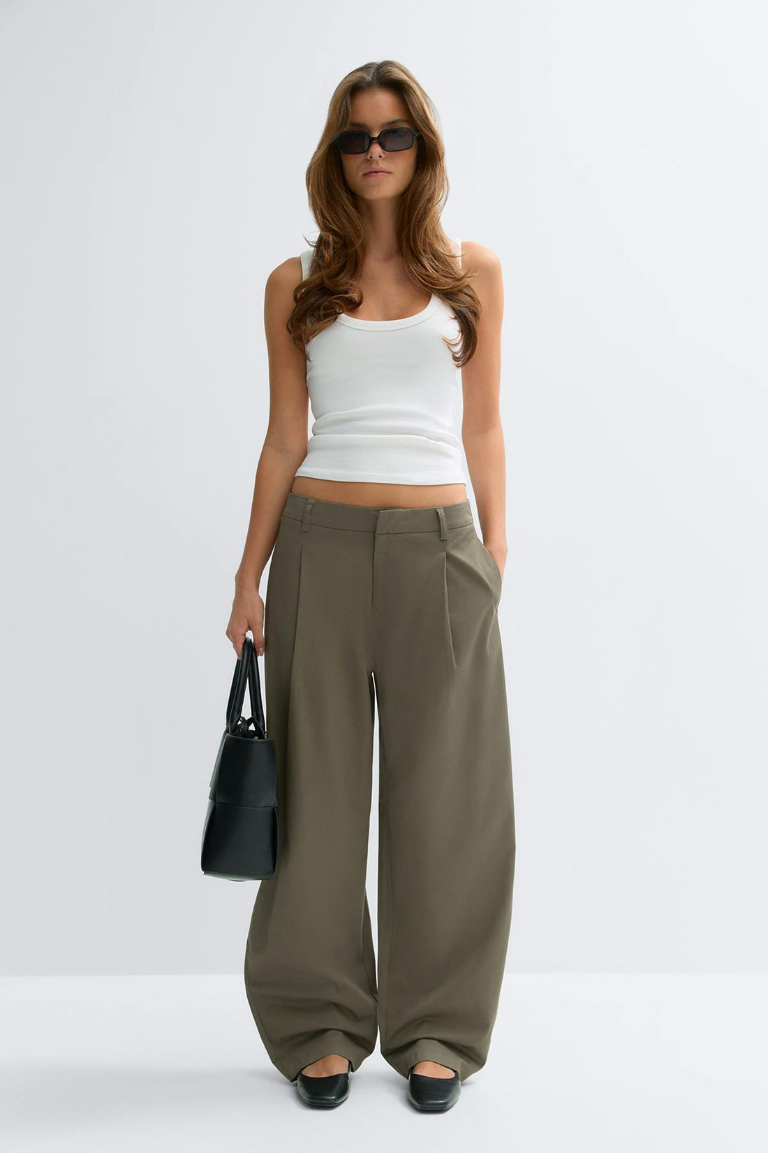 Cotton barrel trousers - Khaki green
