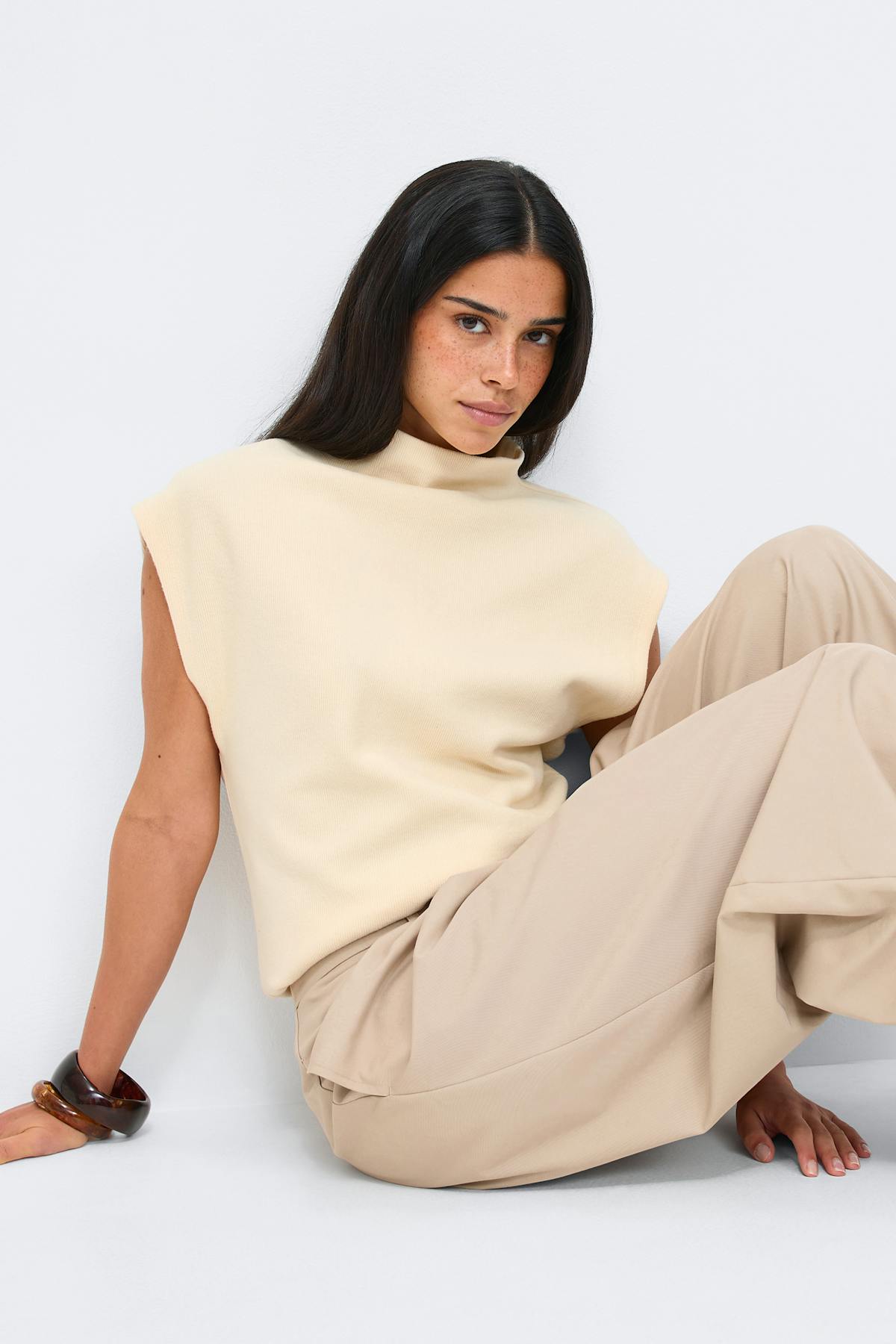 Soft funnel neck top - Beige melange