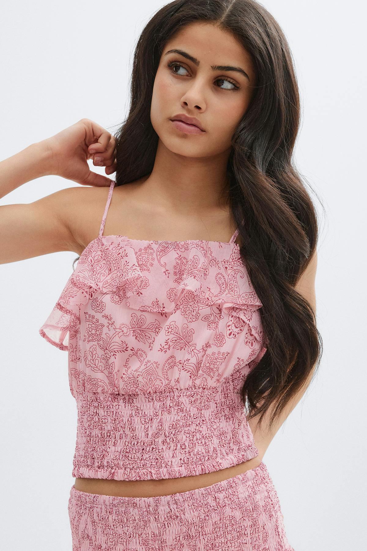 Y chiffon frill singlet - Pink paisley