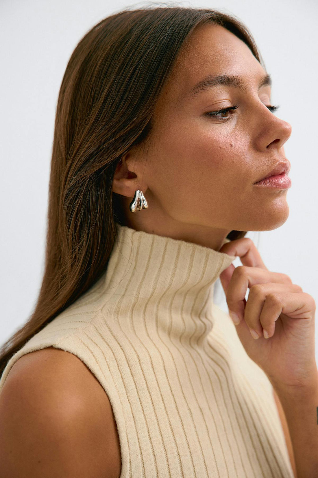 Sleeveless knitted top - Vanilla