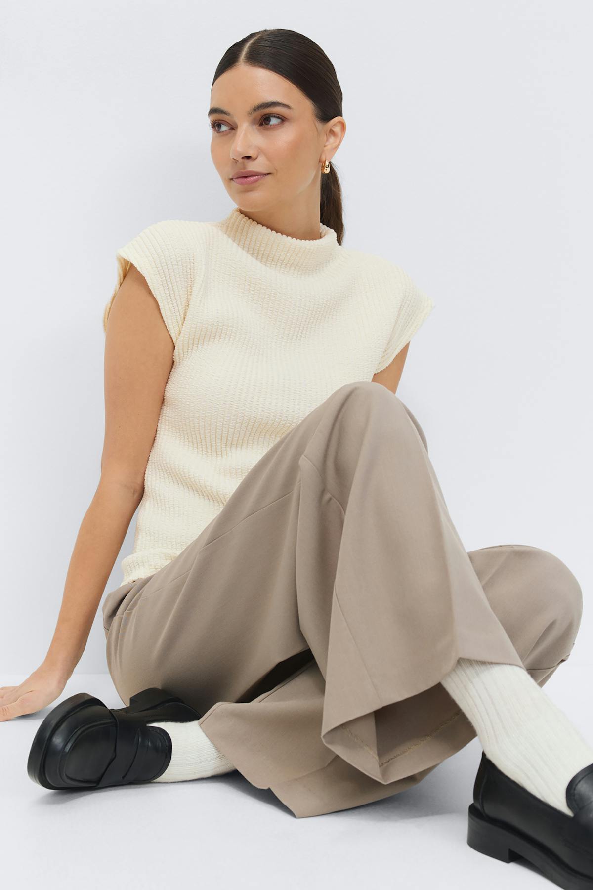 Funnel neck top - Falcon