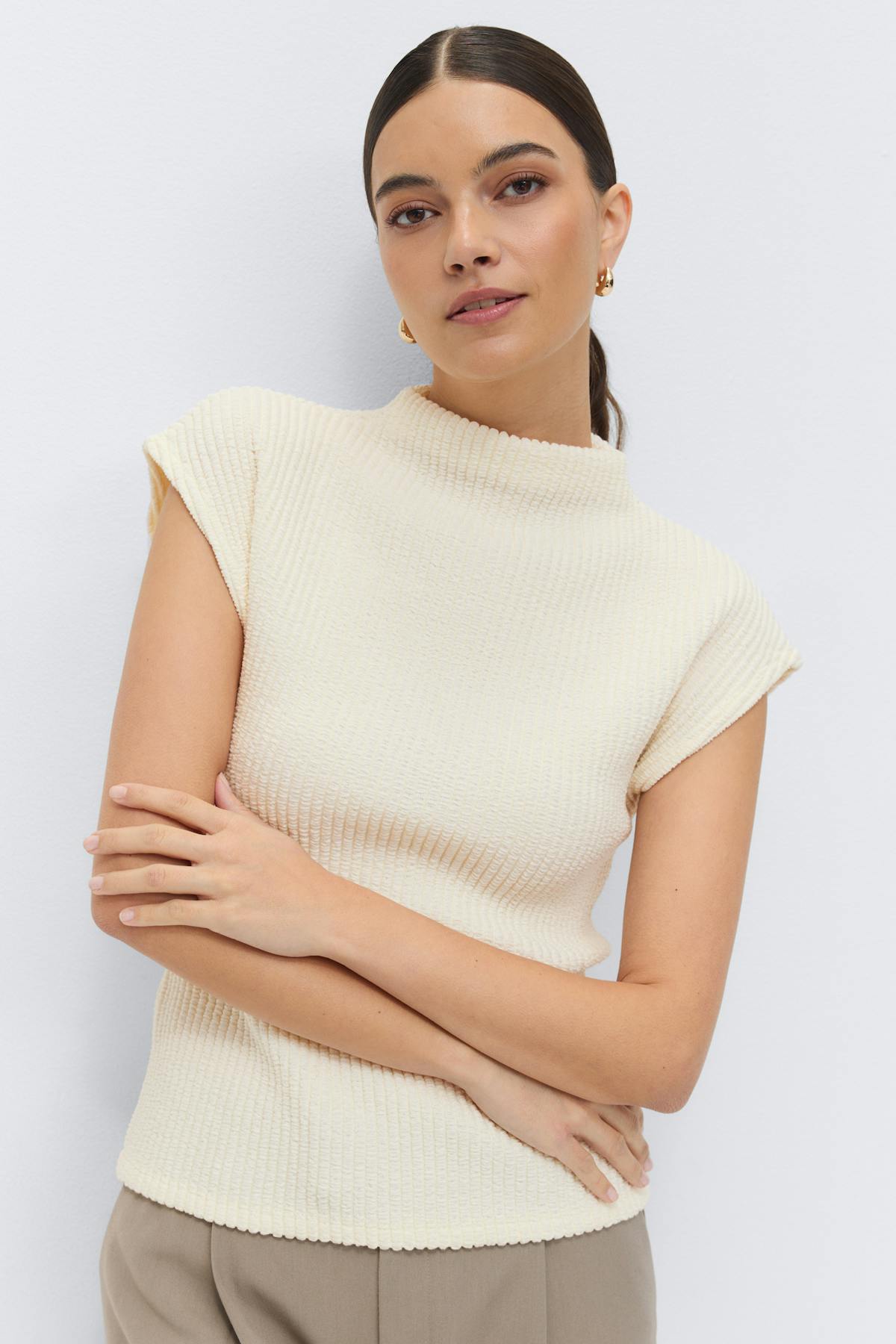 Funnel neck top - Falcon