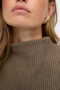 Funnel neck top - Falcon