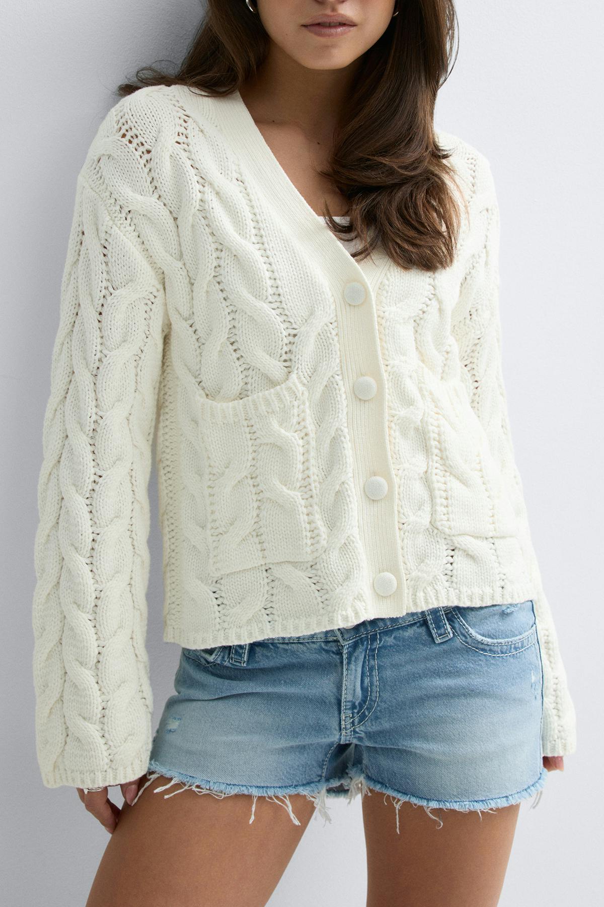 Y cable knitted cardigan - Gardenia