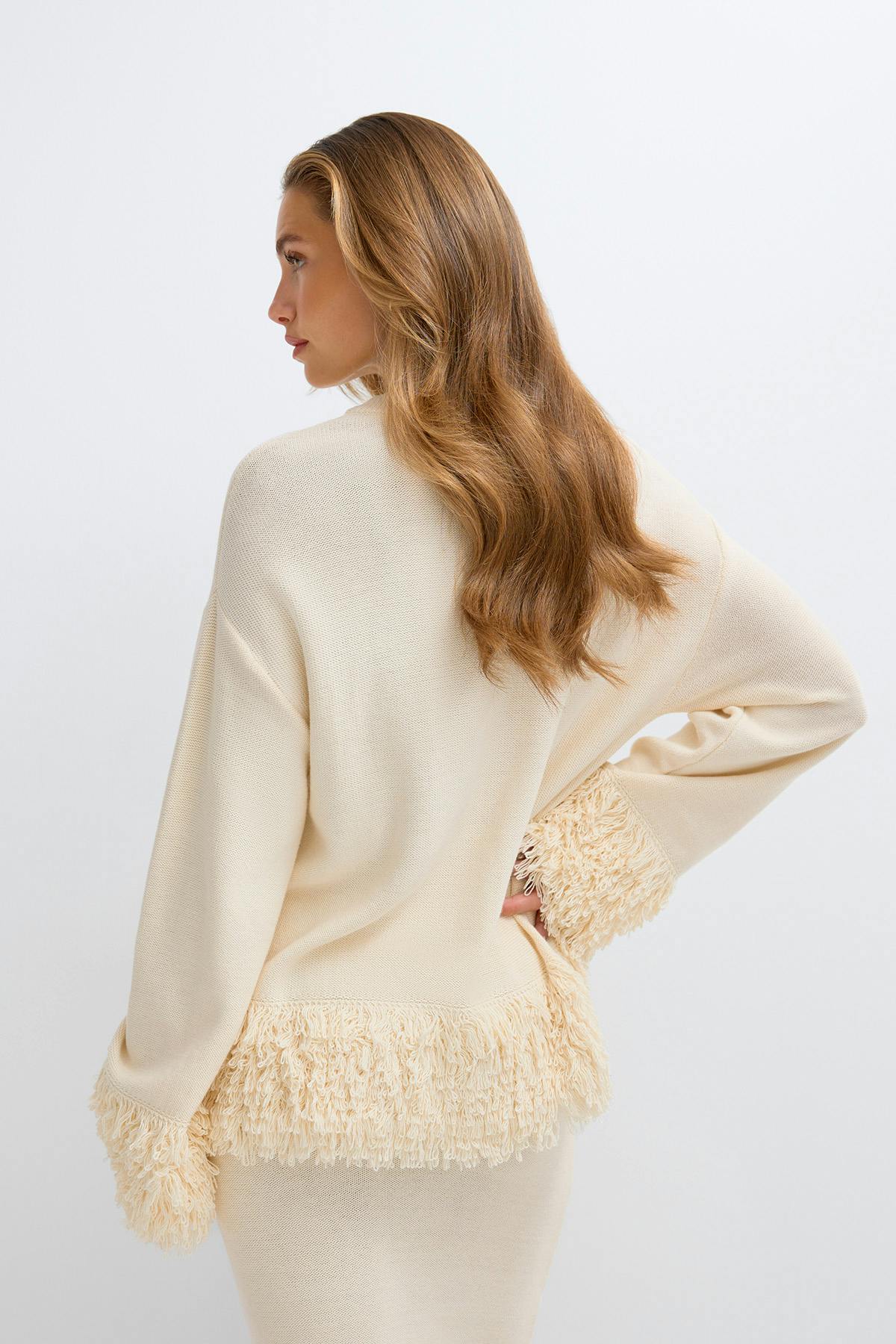 Knitted fringe sweater - Creme