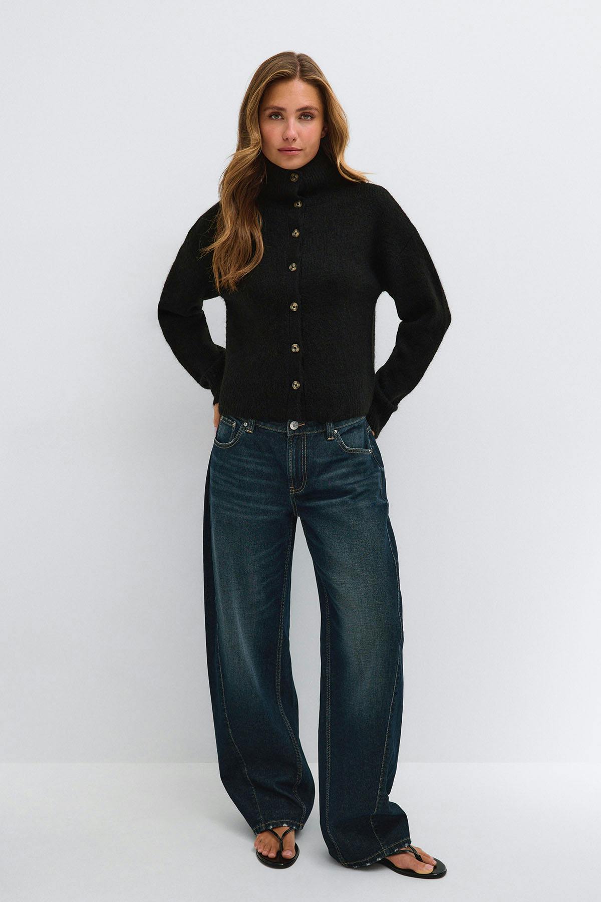 Turtleneck knitted cardigan - Noir