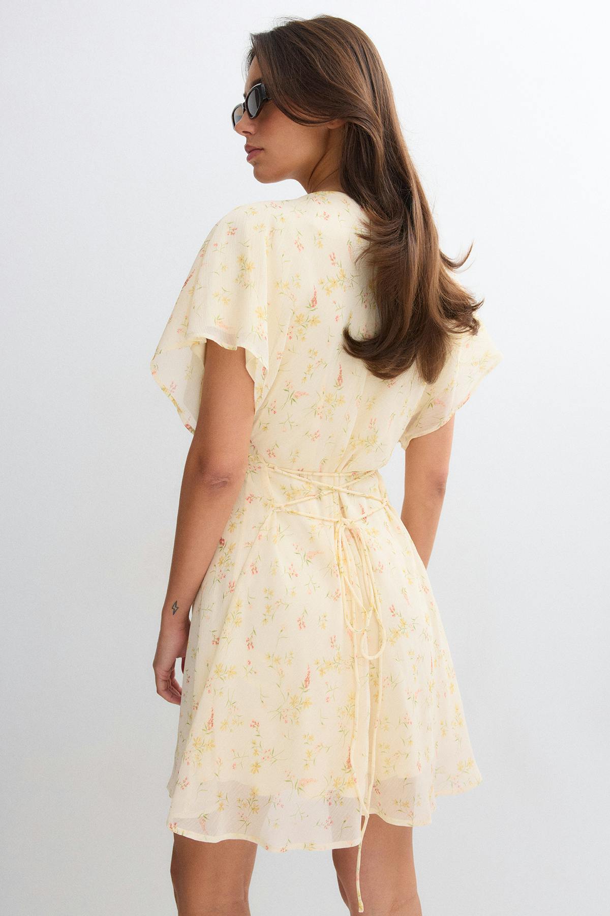 Chiffon mini dress - Yellow flower