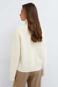 Knitted turtleneck sweater - Gardenia