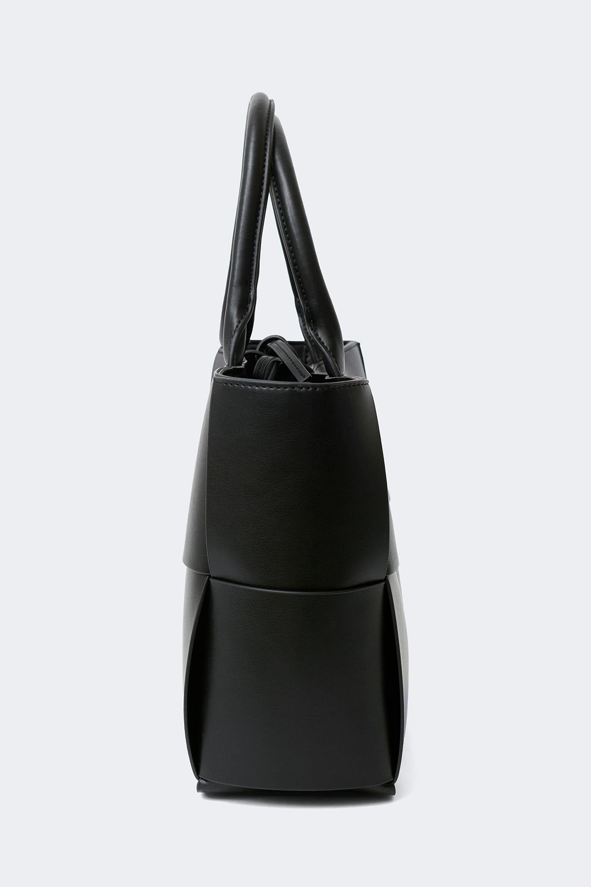 Braided tote bag