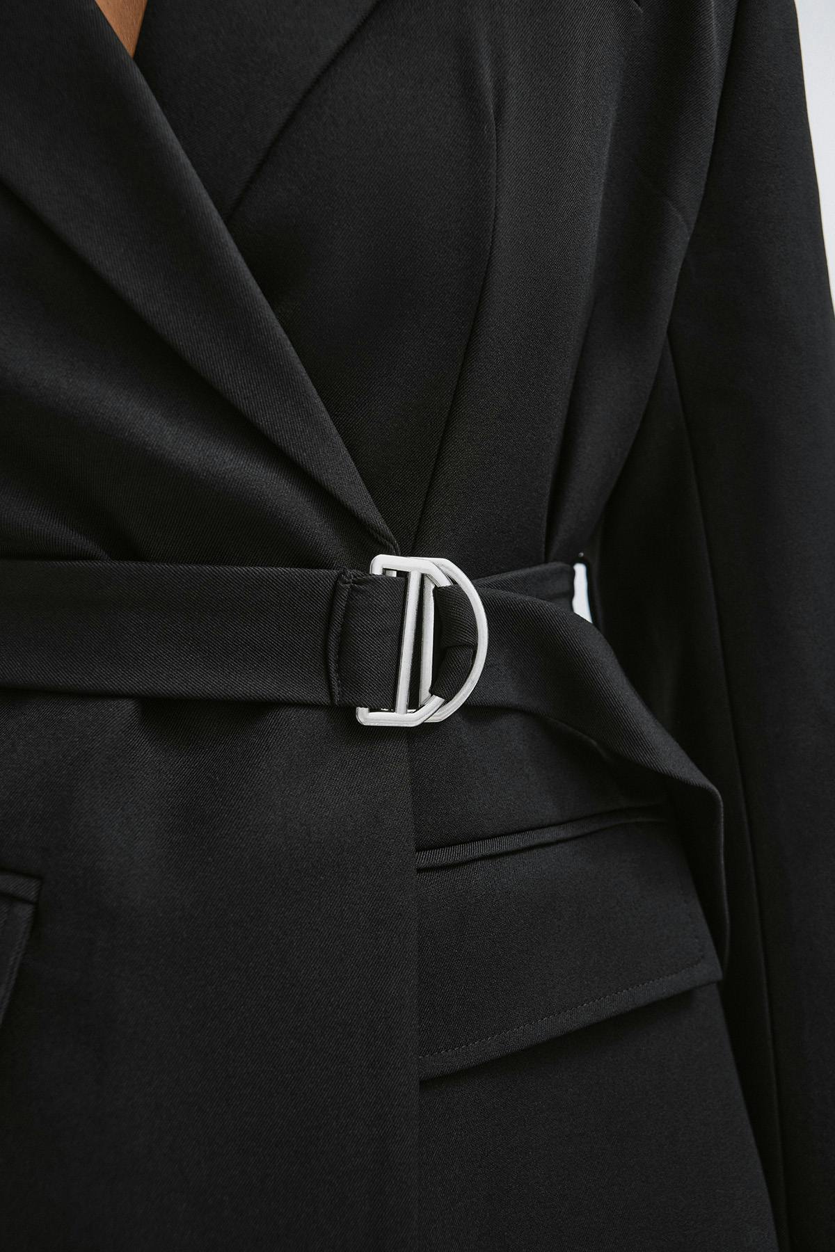 Shaped belted blazer - Noir