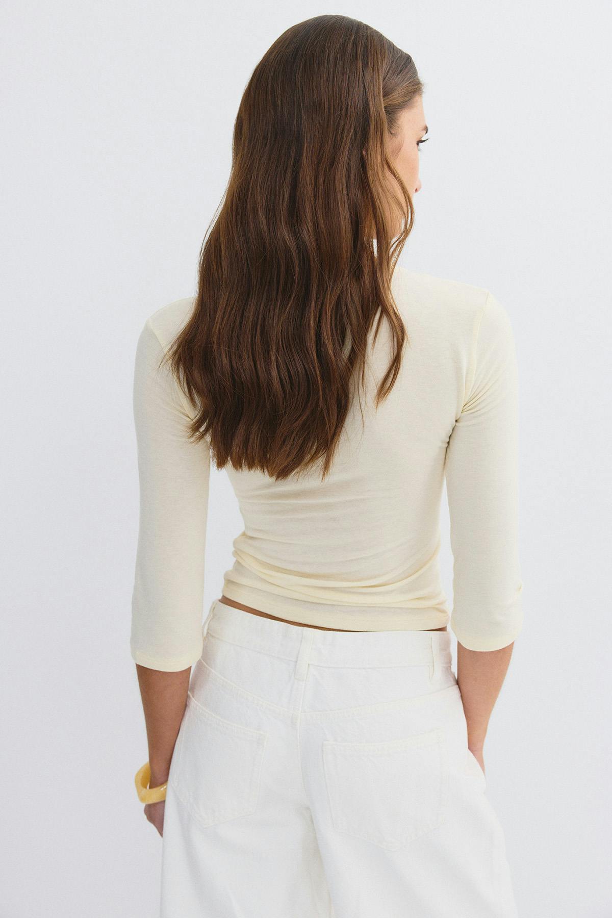 V-neck top - Celery