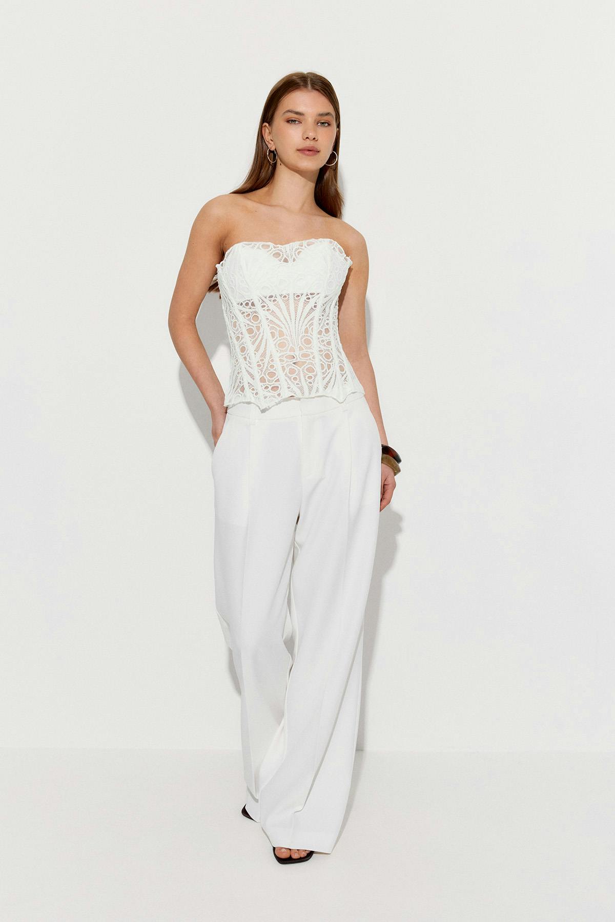 Embroidered corset top - Blanc cassé